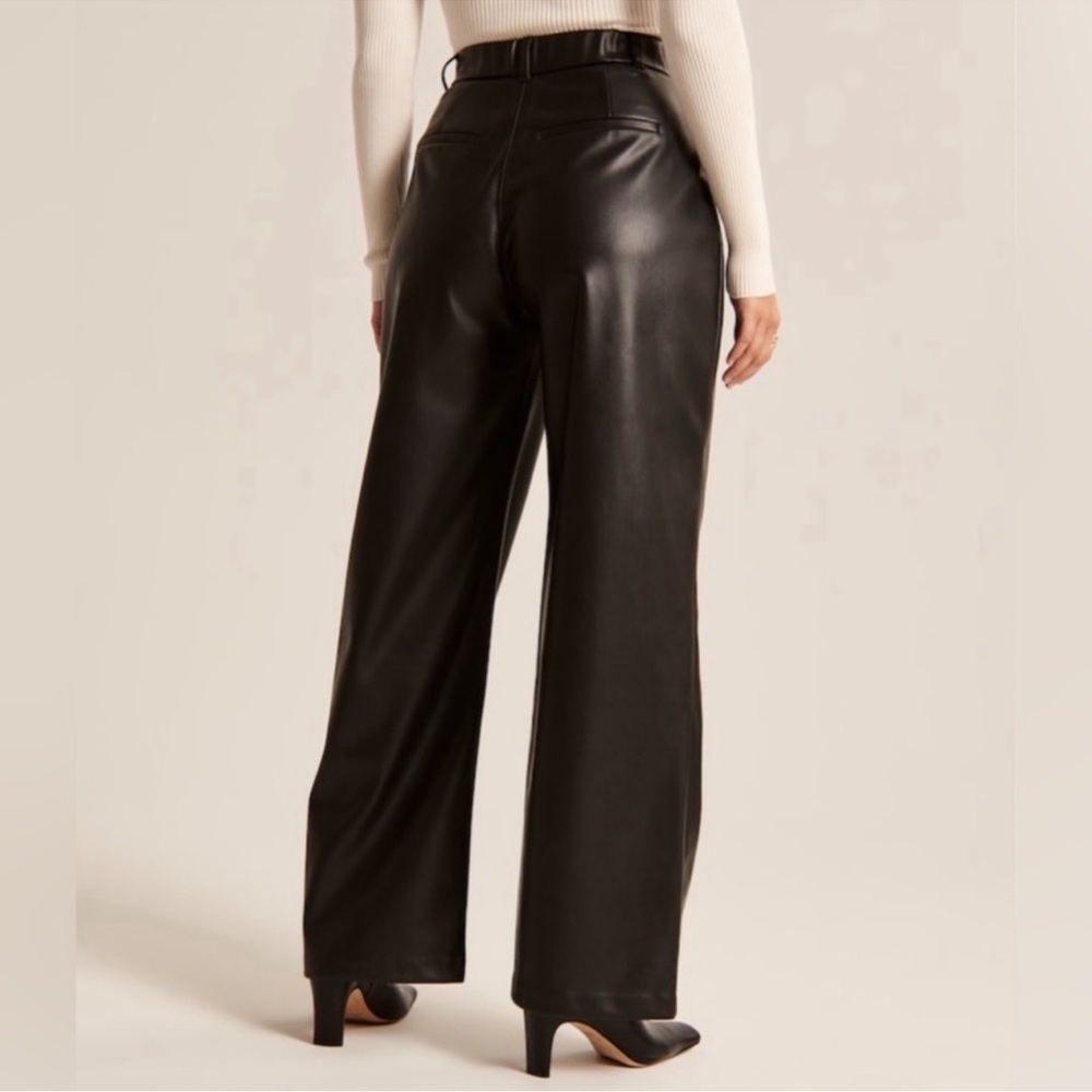 ABERCROMBIE AND FITCH VEGAN LEATHER CURVE LOVE TAILORED WIDE LEG PANT XS - Picture 2 of 10